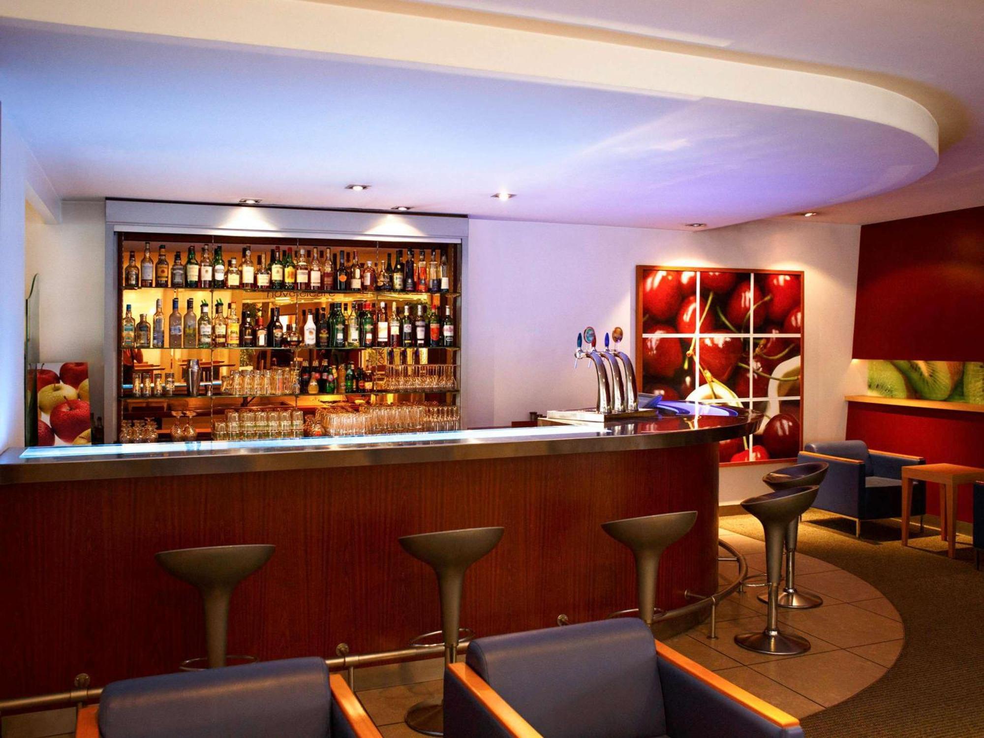 Novotel Grenoble Nord Voreppe Dış mekan fotoğraf