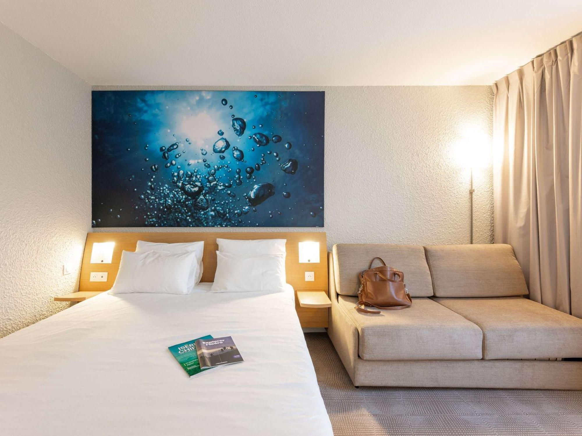 Novotel Grenoble Nord Voreppe Dış mekan fotoğraf