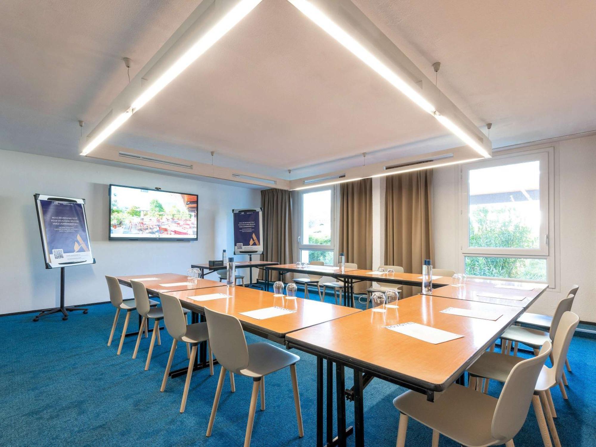 Novotel Grenoble Nord Voreppe Dış mekan fotoğraf